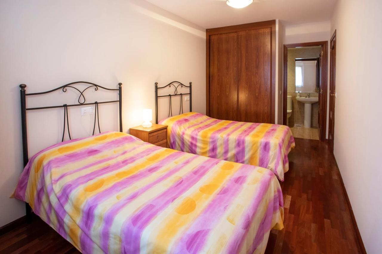 Llanes Deluxe Apartment Bagian luar foto